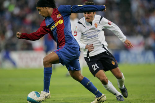 九游体育官方入口Scout连续五场比赛得分超过险胜，巴塞罗那不断突破！的简单介绍