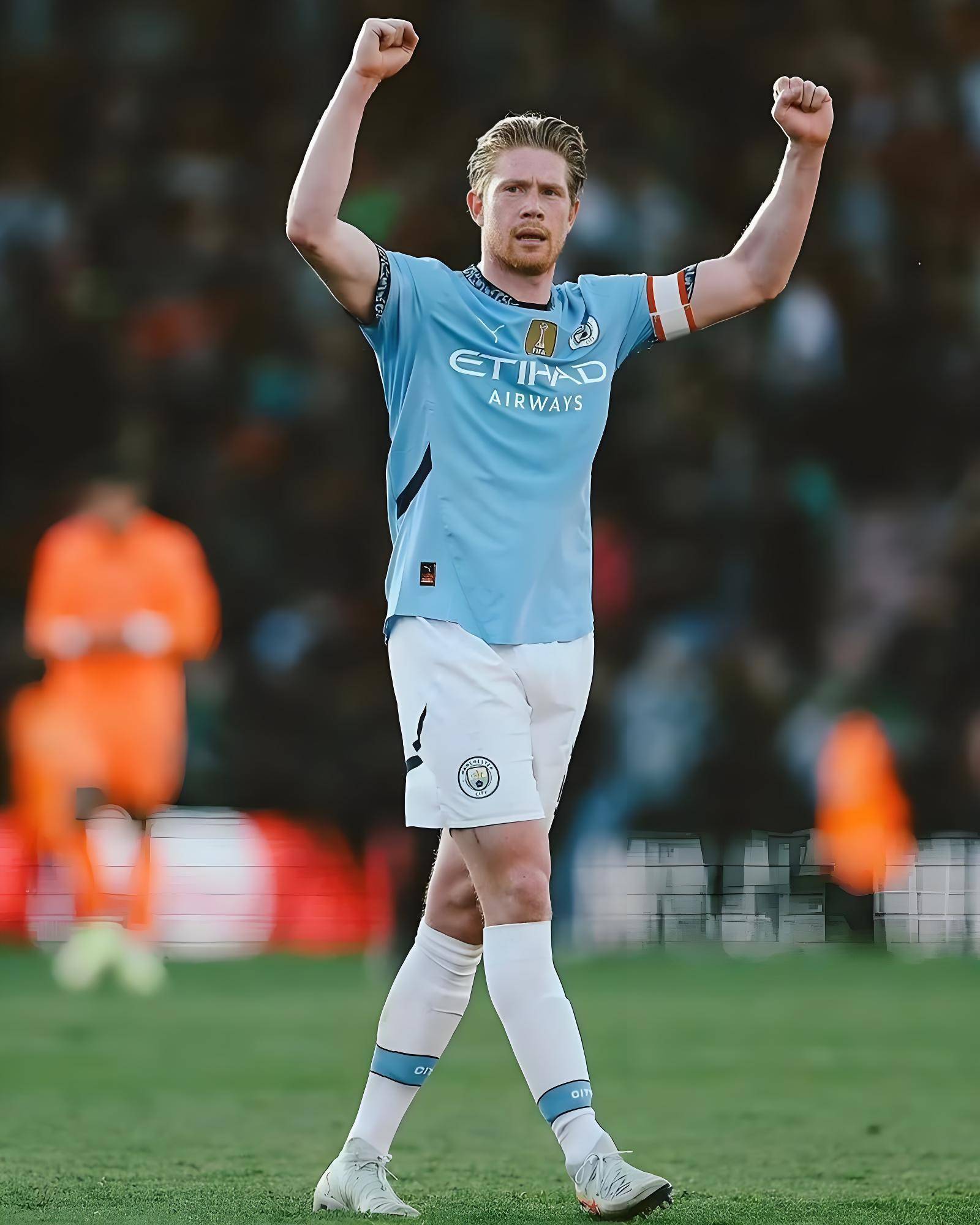 九游体育官方版APP德布劳内重返赛场，战术调整首场状态出色，切尔西观众沸腾！的简单介绍